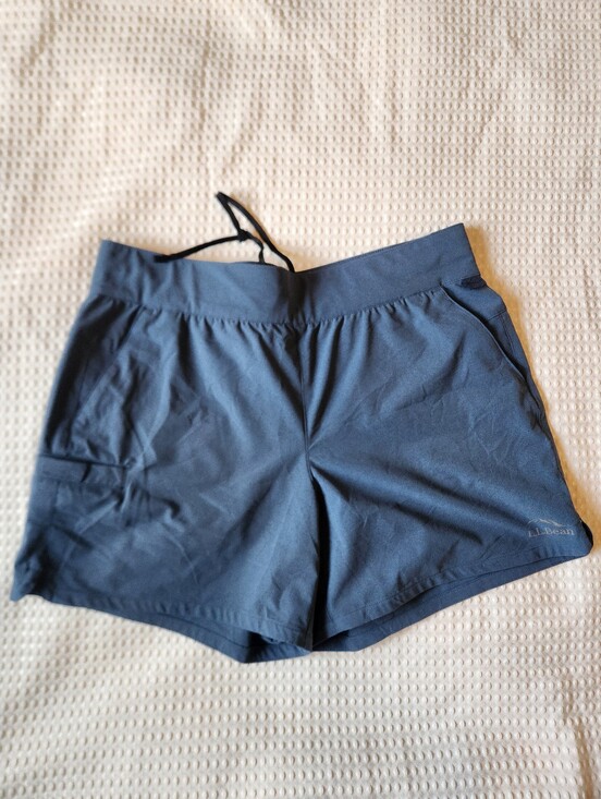 L.L. Bean Pants - Women's LL Bean Shorts Size Medium
